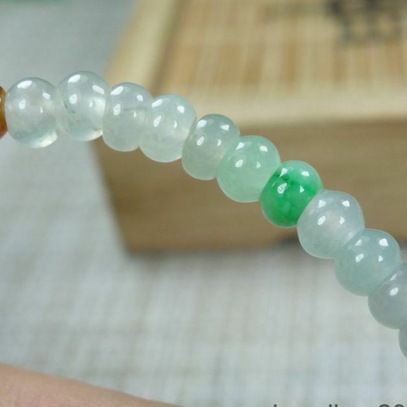 Certified Icy White+Green+Yellow 100% Natural A Jadeite jade Beads Bracelet 手链 - Picture 8 of 11